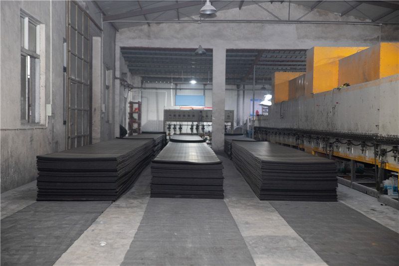 車(che)間(jian)展示