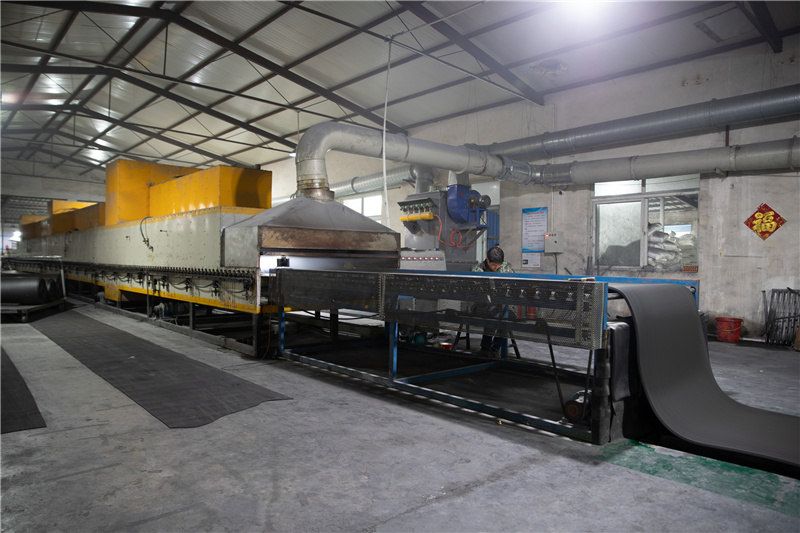 生(sheng)産(chan)設(she)備(bei)